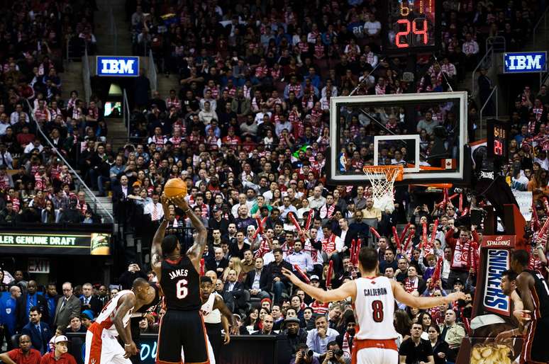 Miami e o basquete: jogo do Miami Heat » Territórios