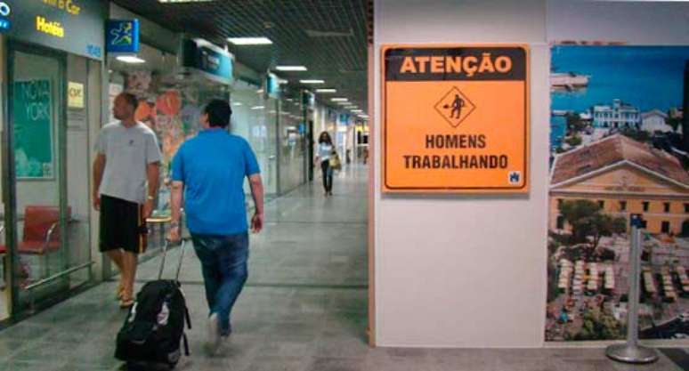 A reforma do aeroporto internacional Luis Eduardo Magalhães, em Salvador, não vai ficar pronta para a Copa do Mundo