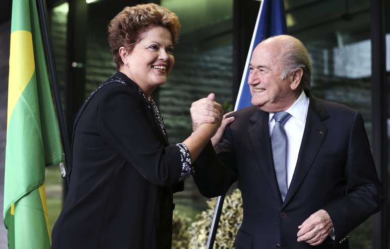 Dilma é recebida por Blatter em Zurique; encontro particular após relação fria
