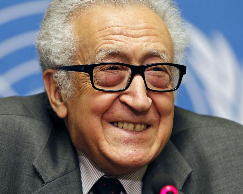O representante da ONU para o conflito sírio, o argelino Lakhdar Brahimi, na Suíça