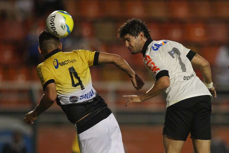 <p>Alexandre Pato deixou o Corinthians durante o Paulista</p>