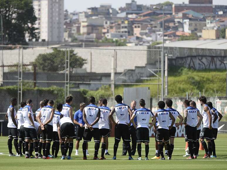 Casa do Corinthians, o CT Joaquim Grava receberá os treinos do Irã