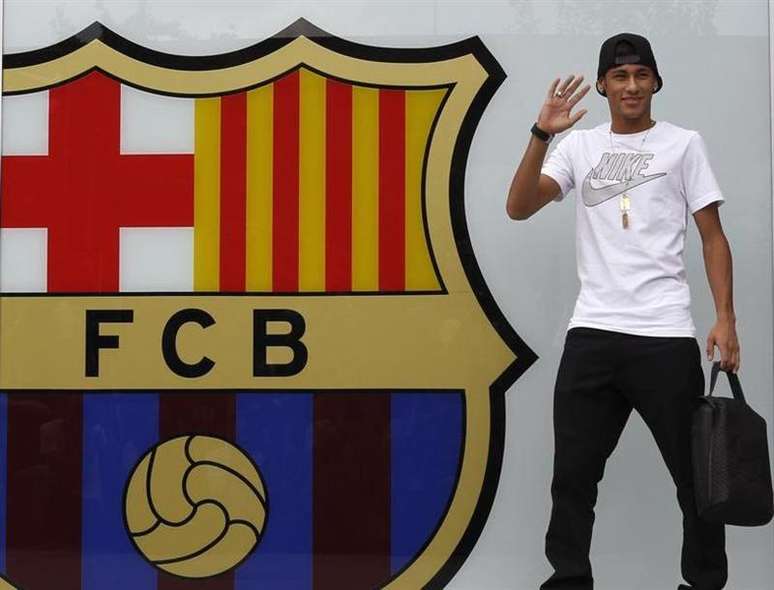 <p>Negociação entre Barcelona e Neymar é alvo de investigações</p>