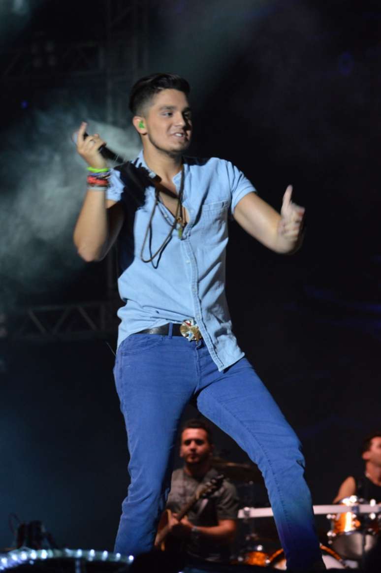 Luan Santana se apresentou no Festival de Ver&atilde;o Salvador, nesse s&aacute;bado (1)