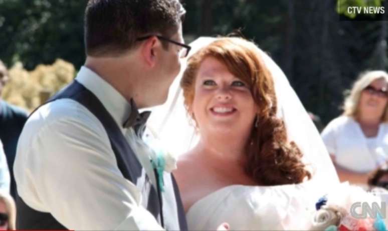 Robyn est&aacute; gr&aacute;vida de um menino e est&aacute; respirando por aparelhos h&aacute; mais de um m&ecirc;s. Os m&eacute;dicos esperam manter o beb&ecirc; se desenvolvendo por mais sete semanas