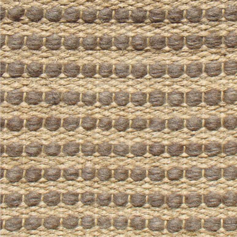 <p>Esta peça da marca Vitrine, parte do Grupo Casa Fortaleza, foi confeccionada com lã e juta, duas fibras naturais. Informações: 0800 121 180. O metro quadrado desta peça custa R$ 454</p>