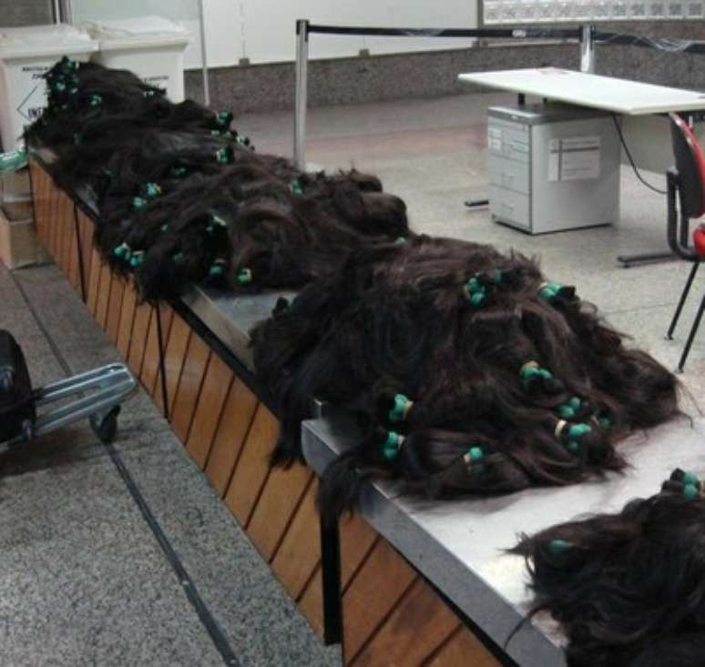 Segundo a Receita Federal, os cabelos têm valor estimado em R$ 160 mil e seriam suficientes para a confecção de cerca de 6 mil apliques