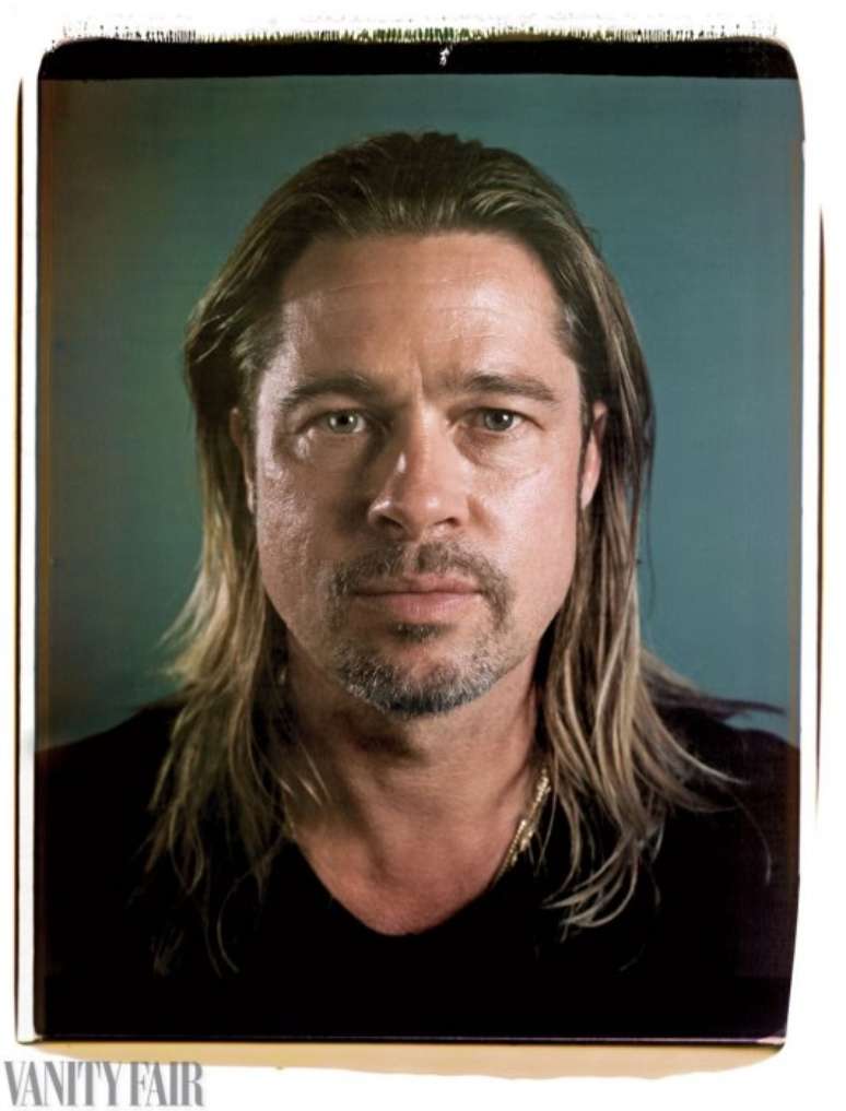 <p>Brad Pitt teve seu retrato tirado pelo pintor Chuck Close, que faz quadros hiper-realistas de artistas</p>