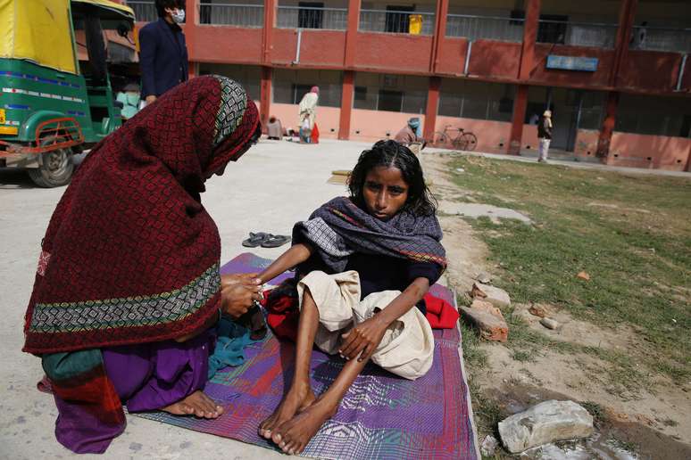  Neha, de 11 anos é mais uma vítima de tuberculose na Índia. O país tem o maior número de vítimas fatais da doença no mundo, de acordo com a OMS.