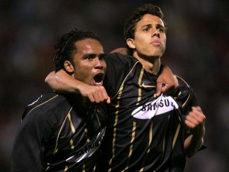 <p>Nilmar jogou no Corinthians entre 2005 e 2007</p>
