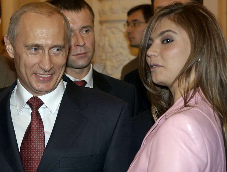 Imprensa russa especulou que Vladimir Putin e Alina Kabaeva seriam amantes