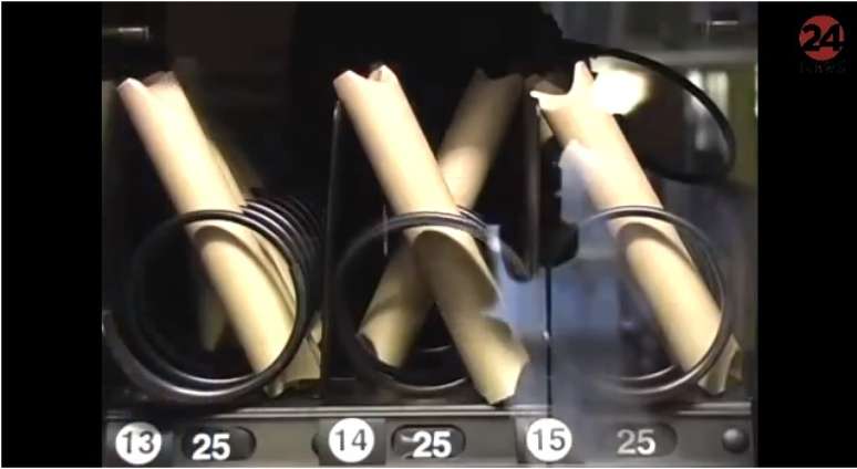 Canadá inicia venda de cachimbos de crack em máquinas automáticas 