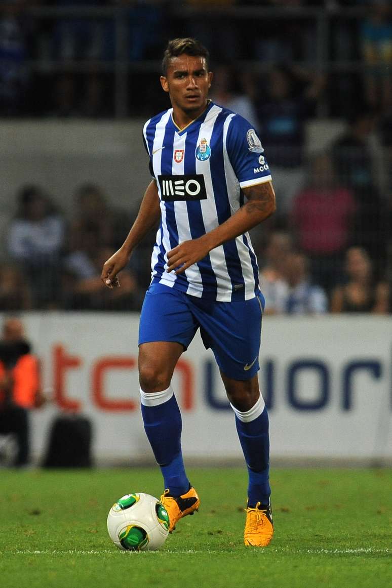<p>Danilo, do Porto, aguarda uma nova chance na Seleção</p>