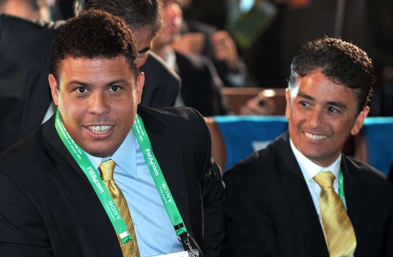 <p>Ronaldo e Bebeto dividem Conselho Administrativo do COL com José Maria Marin</p>