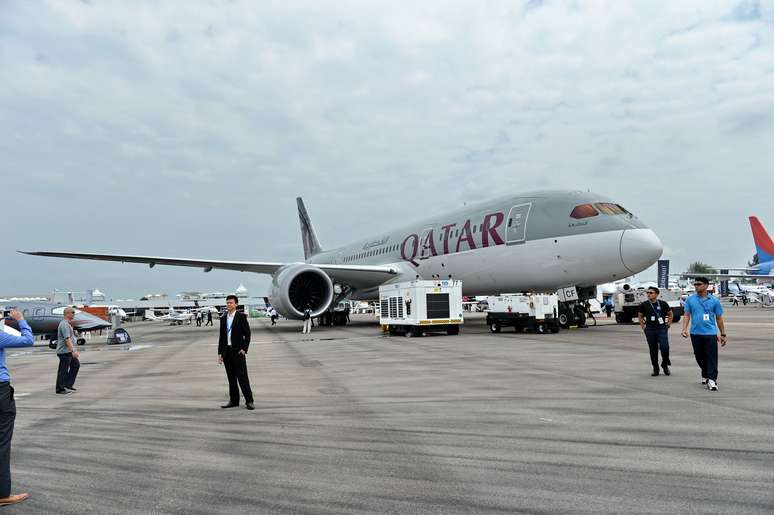 <p>A primeira entrega do Boeing 787 Dreamliner&nbsp;foi realizada em setembro de 2011. Aeronave leva at&eacute; 250 passageiros</p>