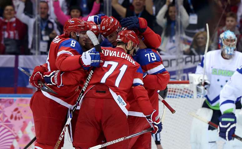 <p>Festa russa na estreia sobre a Eslov&ecirc;nia &eacute; apenas o in&iacute;cio de uma caminhada na tentativa de um t&iacute;tulo que n&atilde;o vem desde 1992</p>