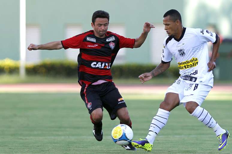 Vitória empatou com Ceará neste domingo