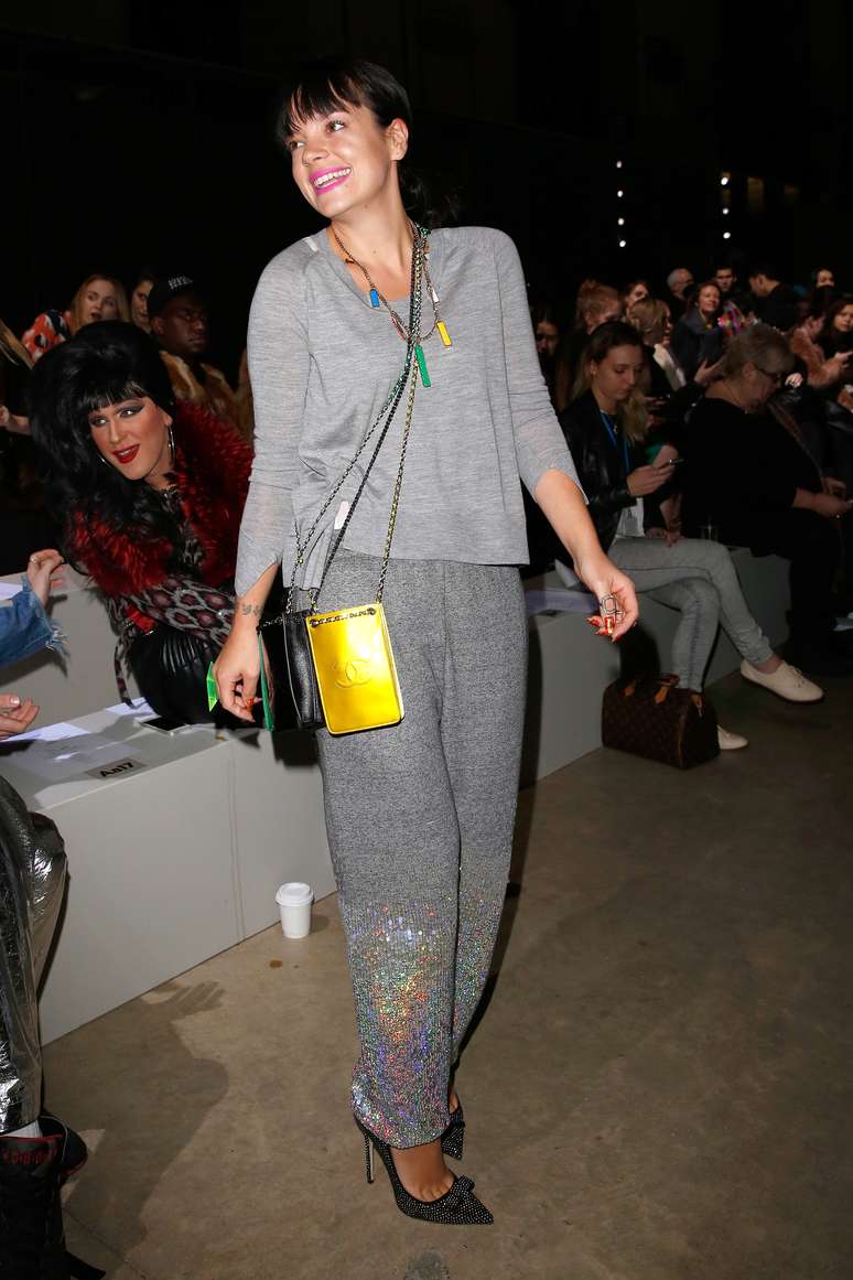 <p>Lily Allen durante a semana de moda de Londres</p>