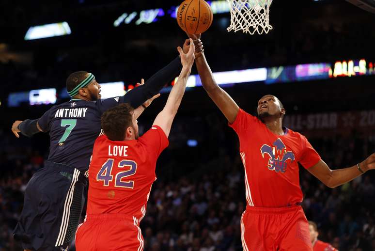 <p>Carmelo Anthony foi um dos líderes da Conferência Leste, anotando 30 pontos durante o confronto em Nova Orleans</p>