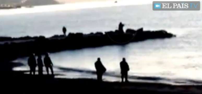 Os subsaarianos que possuem uma melhor condi&ccedil;&atilde;o econ&ocirc;mica escolhem os servi&ccedil;os de imigra&ccedil;&atilde;o das redes mafiosas 