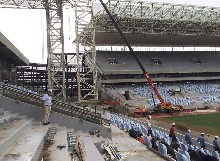 <p>Arena Pantanal sofreu inc&ecirc;ndio em outubro de 2013</p>