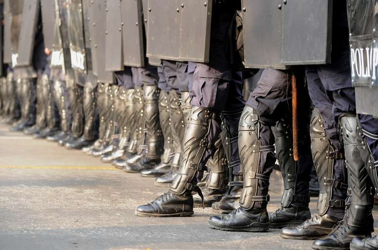 Um policial foi morto a tiros e dois civis tamb&eacute;m faleceram na confus&atilde;o