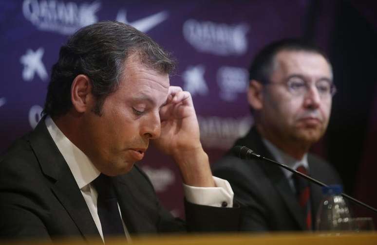 <p>Sandro Rosell (esq) e Josep Mar&iacute;a Bartomeu (dir) s&atilde;o acusados de fraude fiscal na contrata&ccedil;&atilde;o de Neymar</p>