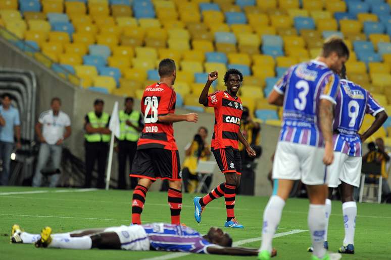 <p>Negueba fez um dos gols da vit&oacute;ria flamenguista</p>