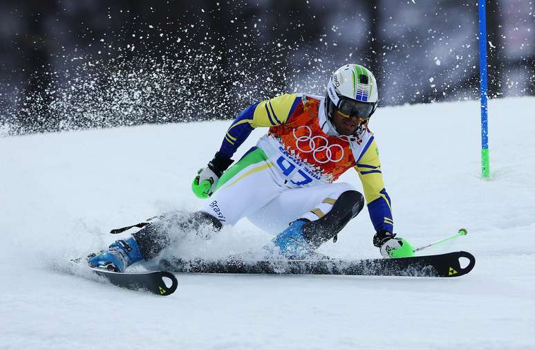 Jhonatan Longhi não teve desempenho desejado em Sochi