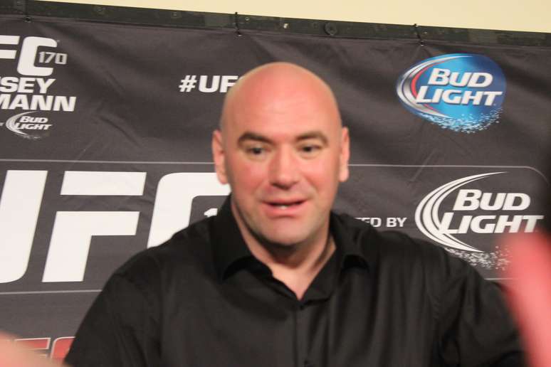 Dana White vai ter reunião com Anderson na quarta-feira