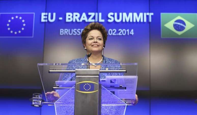 A presidente Dilma Rousseff durante coletiva de imprensa nesta segunda-feira, em Bruxelas. 24/02/2014