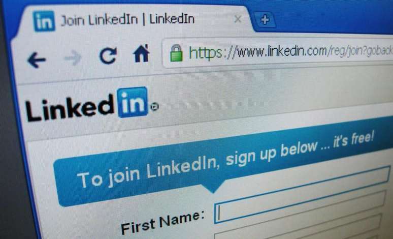 <p>LinkedIn deve crescer nos próximos trimestres com expansão nos mercados internacionais como a China</p>