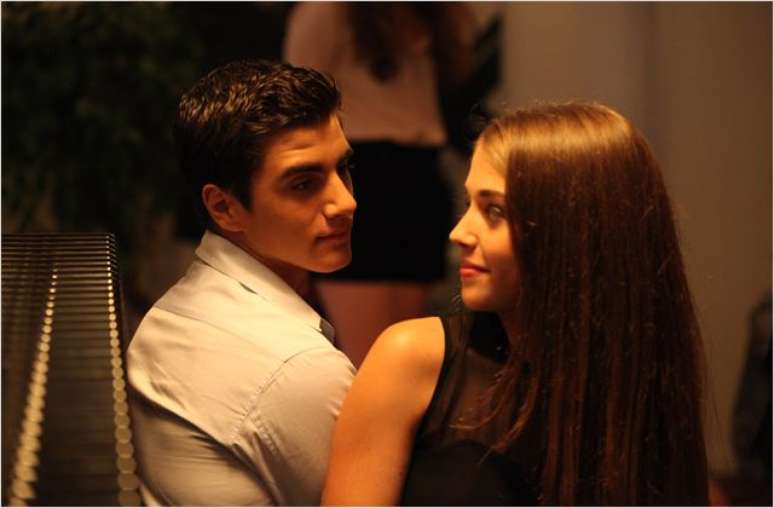 Ruben Alves dirige comédia