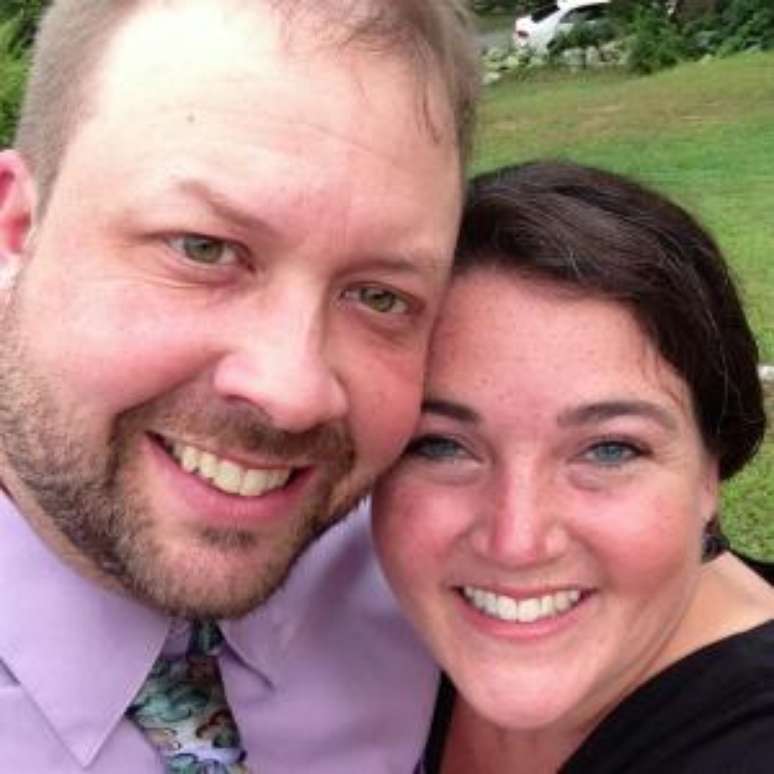 Dereck e Angela disseram ficar bastante preocupados com a seguran&ccedil;a dos filhos depois que escola n&atilde;o chamou a pol&iacute;cia na hora do "desaparecimento"