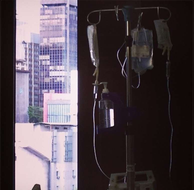 <p>William&nbsp;Bonner postou em seu Instagram uma foto do quarto em que o pai est&aacute; internado</p>