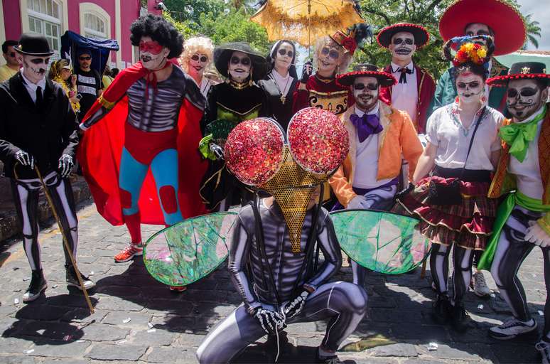 <p>Moscão lidera turma inspirada na festa mexicana "día de los muertos" </p>