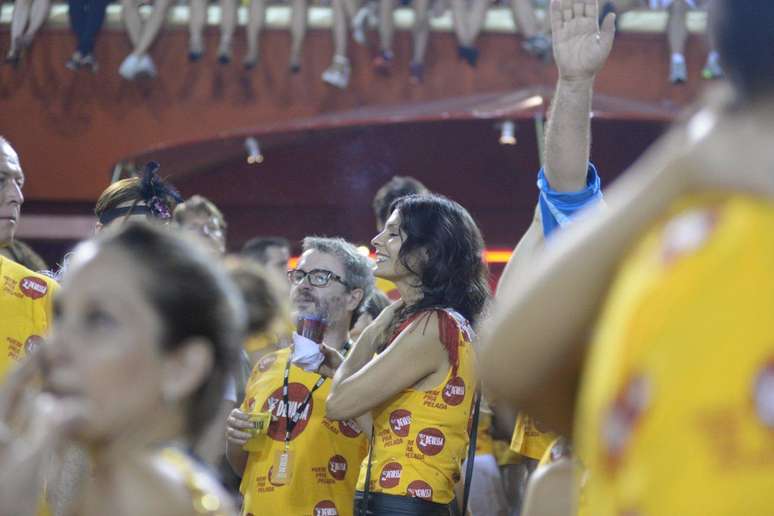 <p>Helena Ranaldi est&aacute; no ar com a novela<em> Em Fam&iacute;lia</em></p>