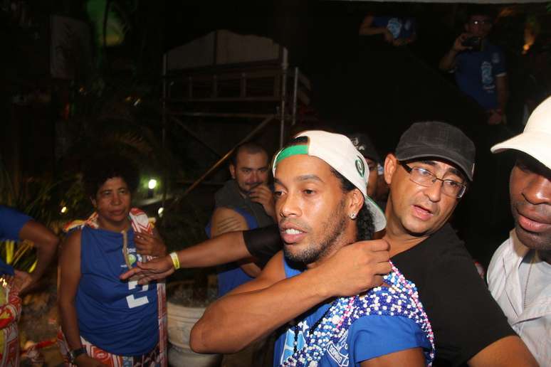 <p>Ronaldinho Gaúcho irritou os vizinhos com festa barulhenta</p>