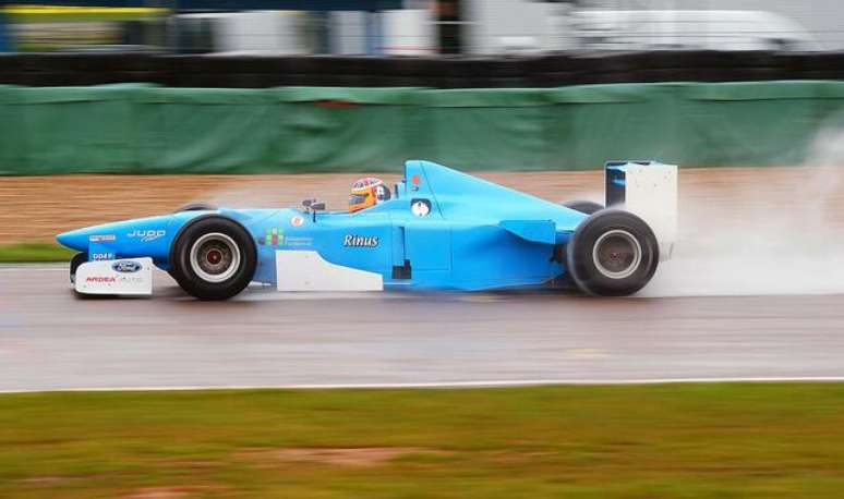 <p>Em 2004, Scott Mansell comprou uma Benetton B197 (carro da temporada 1997 da F1) e foi campeão da Boss Series</p>