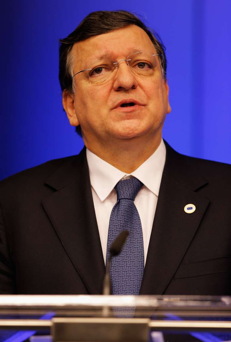 <p>Presidente da Comissão Europeia,José Manuel Barroso, fala com jornalistas durante encontro de líderes europeus para discutir os conflitos na Ucrânia, em Bruxelas</p>