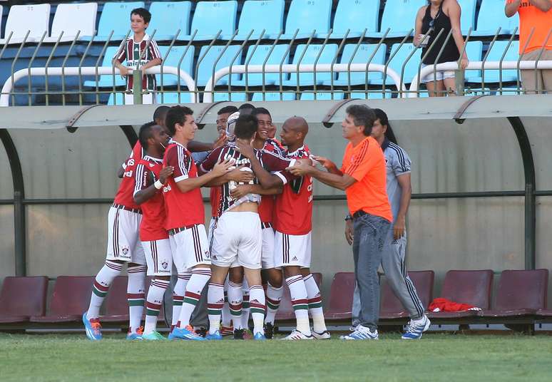 <p>Fluminense busca refor&ccedil;os para o restante da temporada</p>
