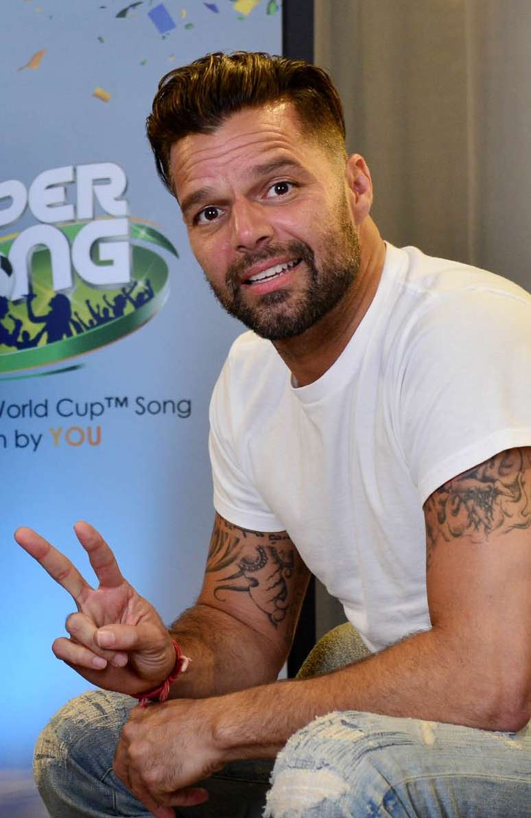 <p>Ricky Martin est&aacute; animado para gravar o clipe da m&uacute;sica <em>Vida</em></p>