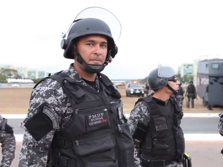 O capitão Alexandre Bruno da Rocha, que afirmou que agrediu manifestantes "porque quis": conduta "lamentável", segundo MP, mas que, por si só, não configura crima