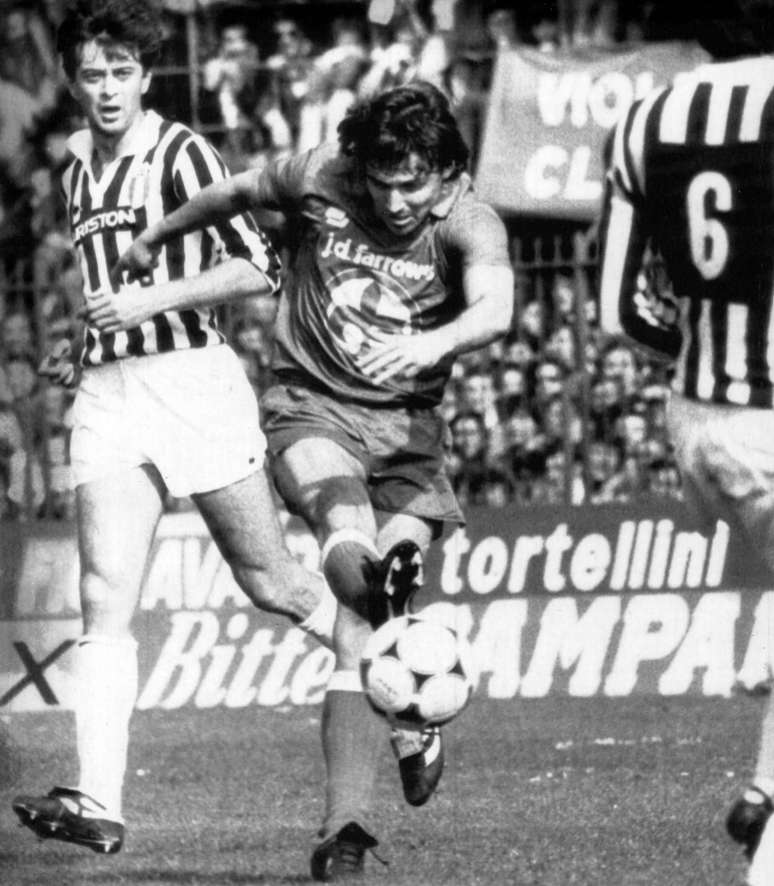 <p>Em 1982, Juventus e Fiorentina disputaram ponto a ponto do Campeonato Italiano, mas a equipe de Turim levou a melhor nos instantes finais, depois de erros "suspeitos" dos juízes</p>