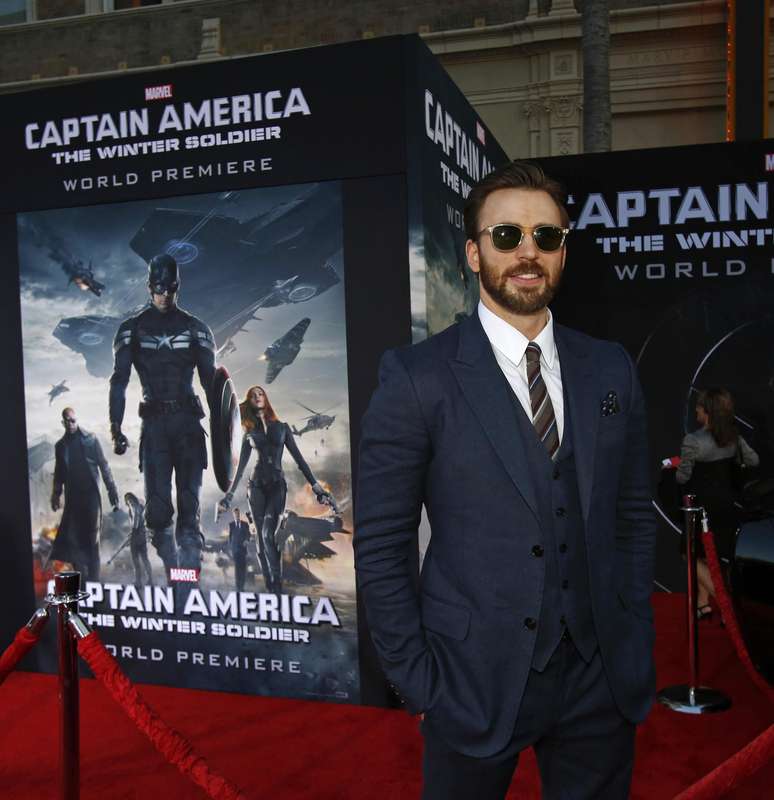 <p>Chris Evans</p>