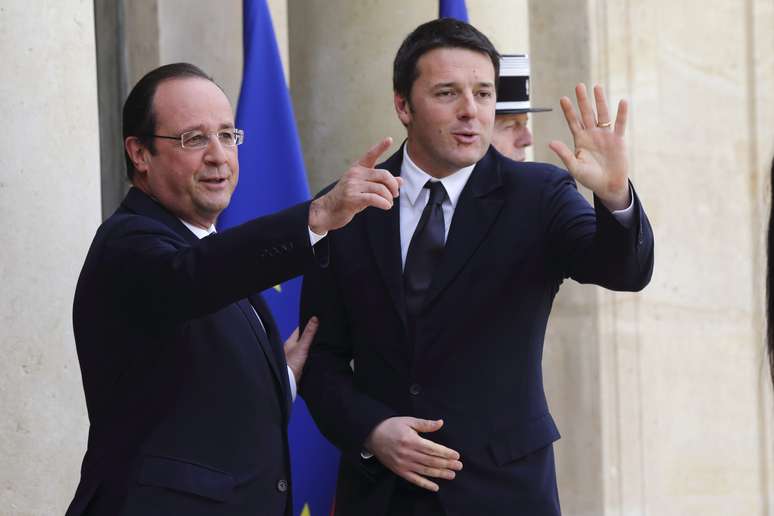 <p>Hollande classificou o referendo na Crimeia como uma 'pseudo-consulta' e afirmou que não irá reconhecer a sua validade. Na foto, ele aparece ao lado chefe de governo italiano, Matteo Renzi</p>