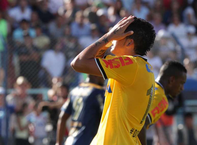 Luciano não conseguiu evitar a eliminação do Corinthians