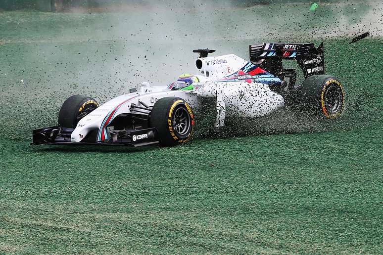 Felipe Massa não completou uma volta em sua primeira corrida pela Williams