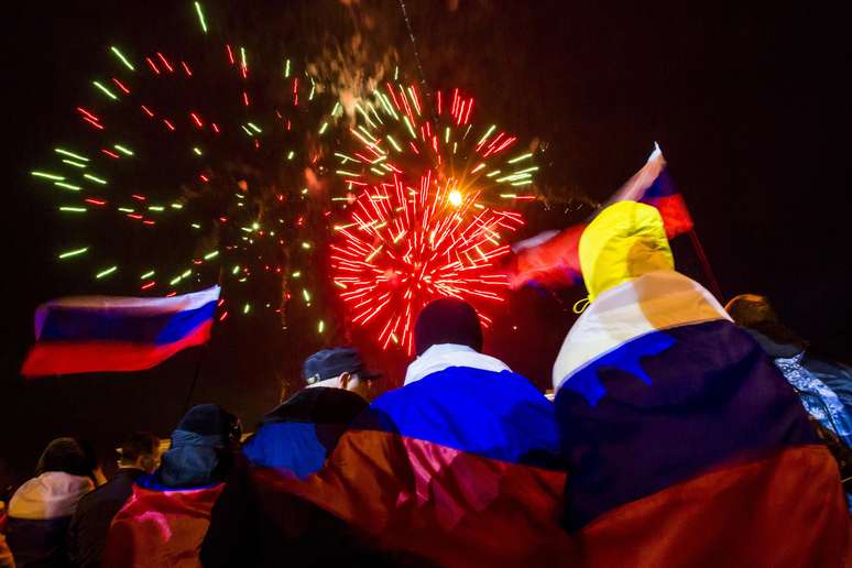 Festa pelo resultado do referendo teve queima de fogos