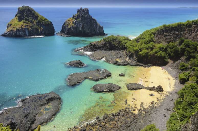 <p>Praia de Fernando de Noronha foi eleita como uma das melhores do mundo</p>